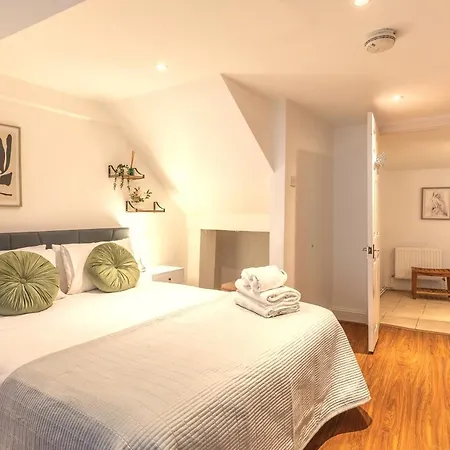 Apartment Albert Apt London