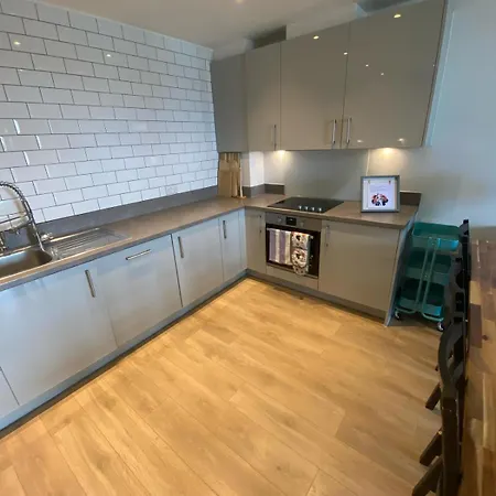 Apartment Perfect Flat For A Family! *
