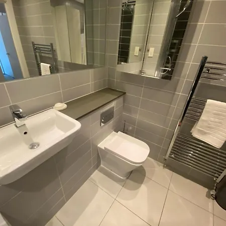 Perfect Flat For A Family! London