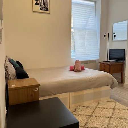 Apartment Westmoreland 5 *