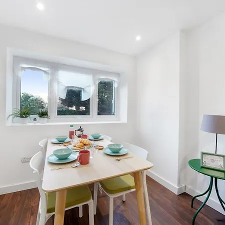 Peaceful London - 1 Bedroom & Free Parking