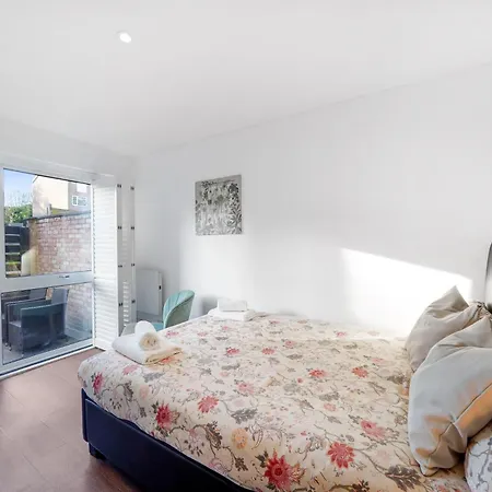 Peaceful London - 1 Bedroom & Free Parking Woodford