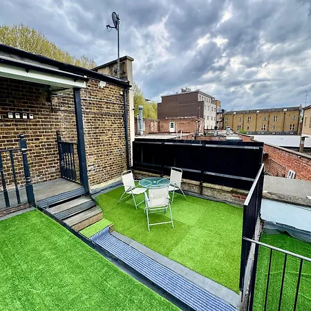 45a Apartment *
