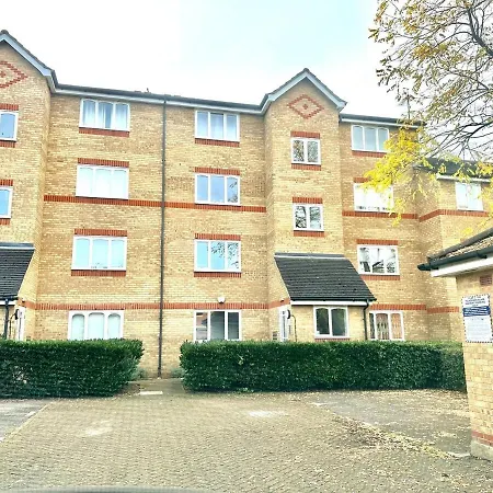 Cosy One Bedroom - Docklands Apartment