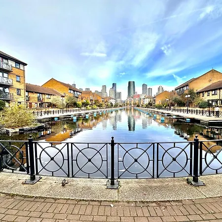 Cosy One Bedroom - Docklands London