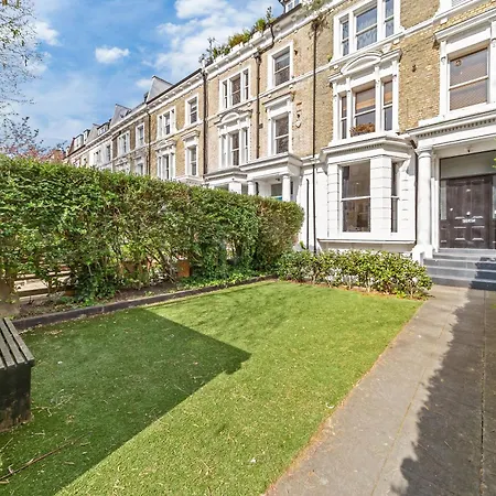 Minimalist Luxe 2br Designer Retreat In Prime Kensington For 6 Next To Station Harrods Apartment