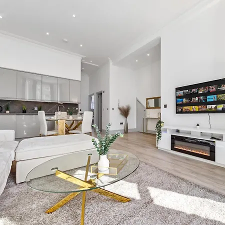 Minimalist Luxe 2br Designer Retreat In Prime Kensington For 6 Next To Station Harrods Apartment *