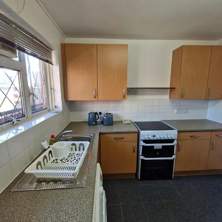 Flat In Of - E1 *