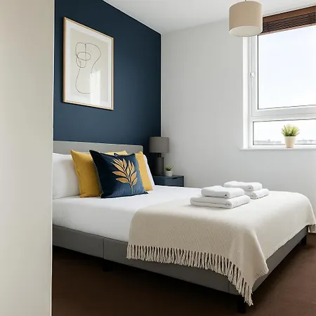 Bright Flat - 10 Mins To Bridge & The Shard Apartment London