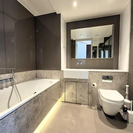 Exclusive And Stylish 1bed 1bath Apartment London