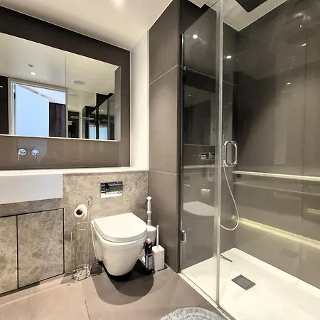 Exclusive And Stylish 1bed 1bath *