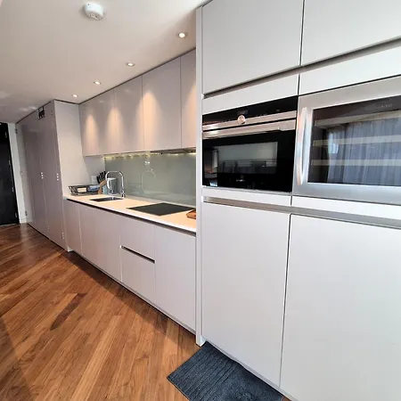 Exclusive And Stylish 1bed 1bath *