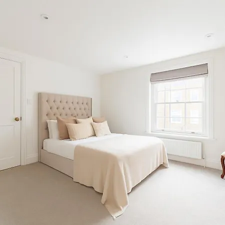 Bright, Modern & Huge Garden - Near New Cross Station *