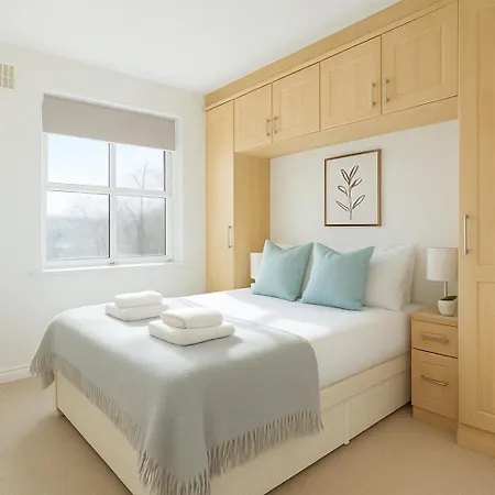 Apartamento 2 Bed With Balcony In Wembley Londres
