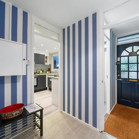 Apartamento Fantastic Split-level Flat Next To Battersea Park *