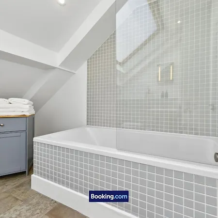Luxe Farringdon By Smart Short Lets & Serviced With Free Wifi ロンドン