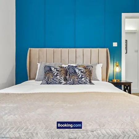 아파트 Farringdon Modern By Smart Short Lets & Serviced With Smart Tv & Free Wifi *