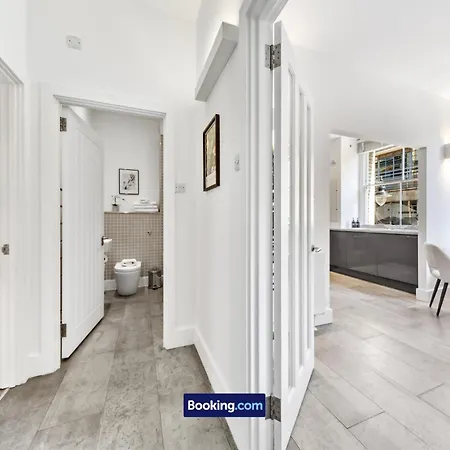 Farringdon Modern By Smart Short Lets & Serviced With Smart Tv & Free Wifi * 런던