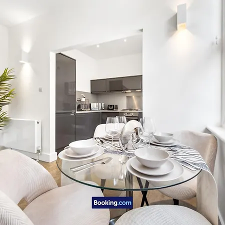 아파트 Farringdon Modern By Smart Short Lets & Serviced With Smart Tv & Free Wifi *
