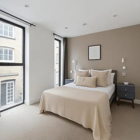 Clerkenwell Spacious Flat