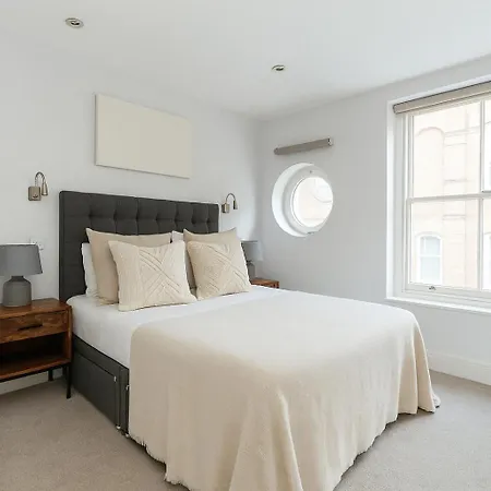 Clerkenwell Spacious Flat Apartment London