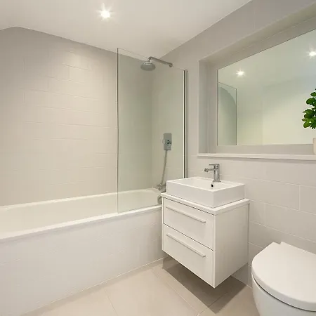 Clerkenwell Spacious Flat Apartment London