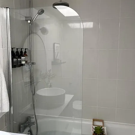 Pretty In Notting Hill - 1 Min From Tube Apartment London