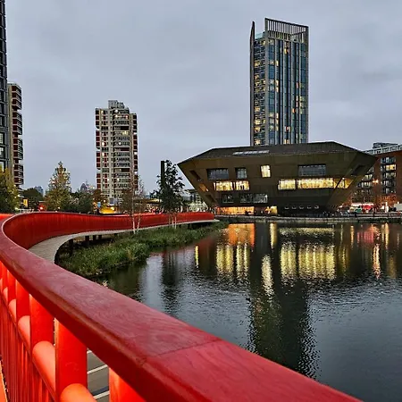 Apartment Modern 2 Bedroom In Canada Water - Stylish By The River Thames *