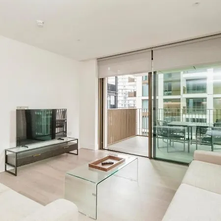 Modern 2 Bedroom In Canada Water - Stylish By The River Thames Apartment *