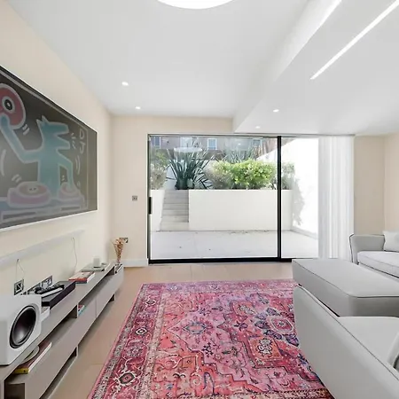 Pink Floyd 3br Flat In Maida Vale Near Notting Hill And Little Venice