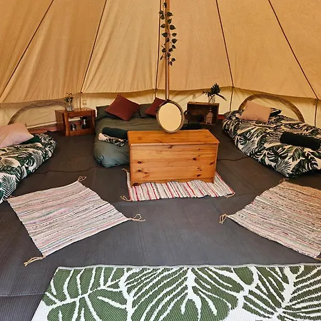 Readers Field Glamping
