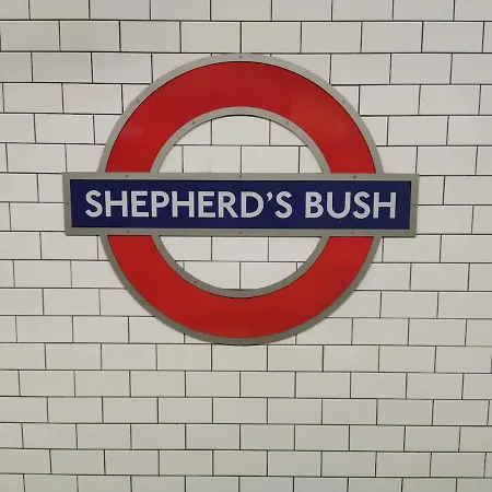 Modern Spacious 1 Bed Flat Westfield Shepherds Bush Free Wifi