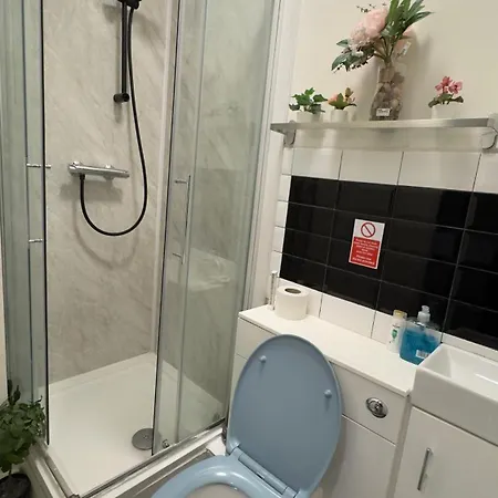 W3 Apartment *
