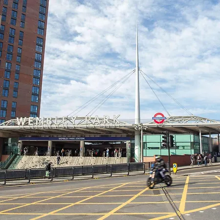 Novotel London 4* Wembley
