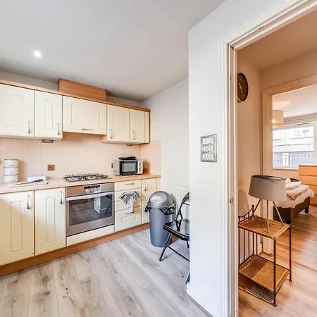 Apartment Canary Wharf O2 Excel Flat With Parking & Balcony *