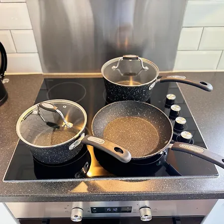 Superb Loft 30min To * London