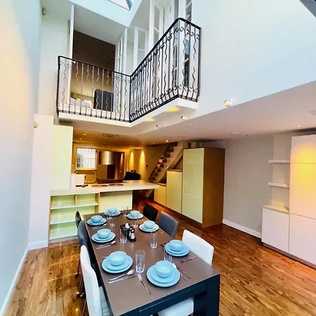 Holiday home Elegant And Modern 3-bedroom Victorian House In Westminster, London