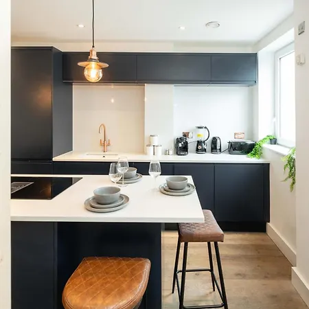 Gorgeous 3br 2bath House In O2 Greenwich With Parking Feriehus London