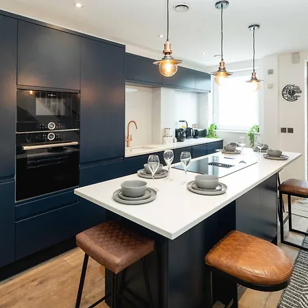Gorgeous 3br 2bath House In O2 Greenwich With Parking Feriehus London