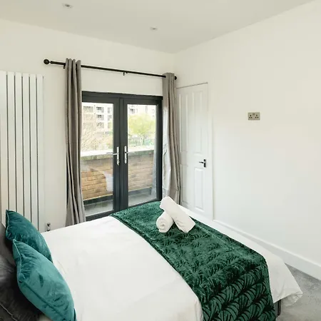 Gorgeous 3br 2bath House In O2 Greenwich With Parking London