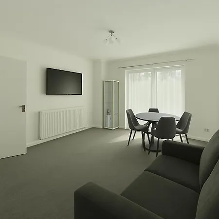 In Harrow Villa Pinner
