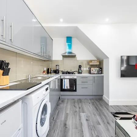 Temple Chambers , Long , Weekly & Monthly Offers , Contractors , Relocations , Leisure & Family Appartamento Croydon