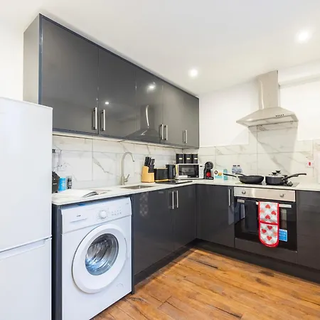 Temple Chambers , Long , Weekly & Monthly Offers , Contractors , Relocations , Leisure & Family Appartamento Croydon