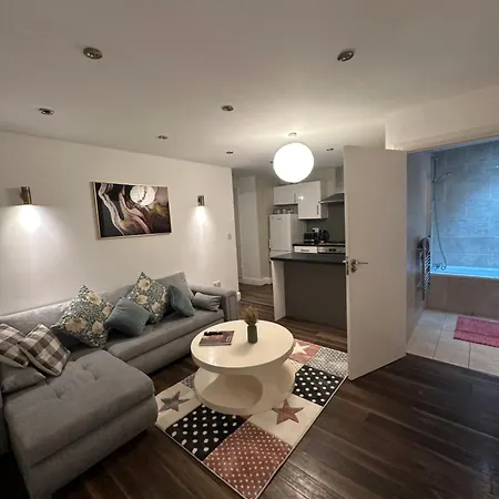 Apartment Luxury 2 Bed In Kingscross, St Pancras! With Parking *