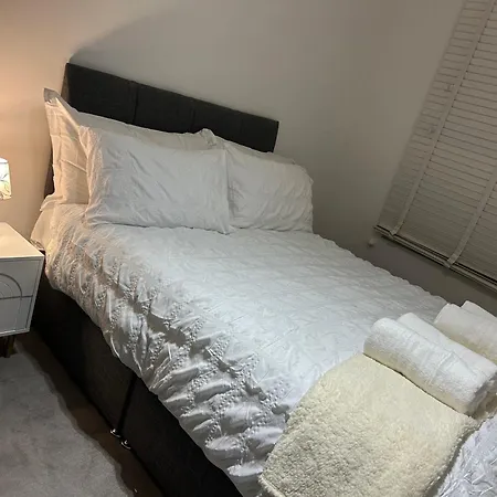 Luxury 2br In Apartment London
