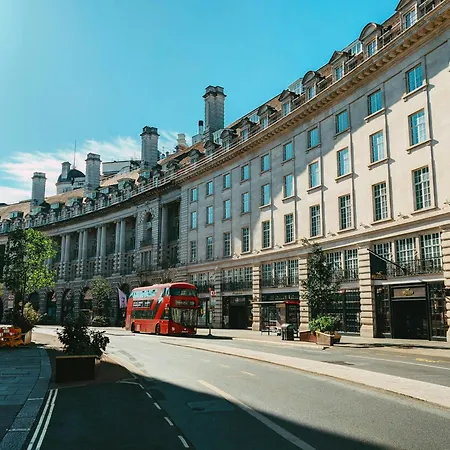 Hotel 54 Queen's Gate