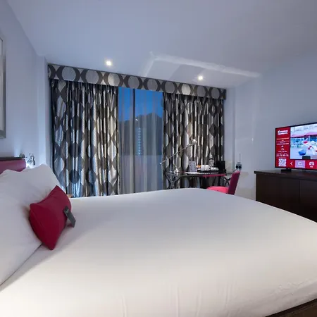 Hotel Bermondsey Square - A Bespoke 4*