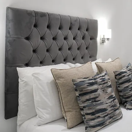 Homestay Oxford Street London