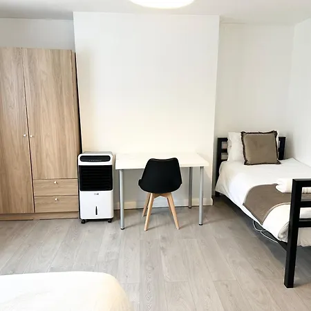 Westferry Guest house