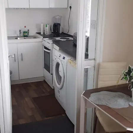 Beautiful Cosy 1bedroom In Apartment *